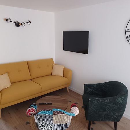 Duplex Cosy Et Douillet Apartment Ernée Екстериор снимка
